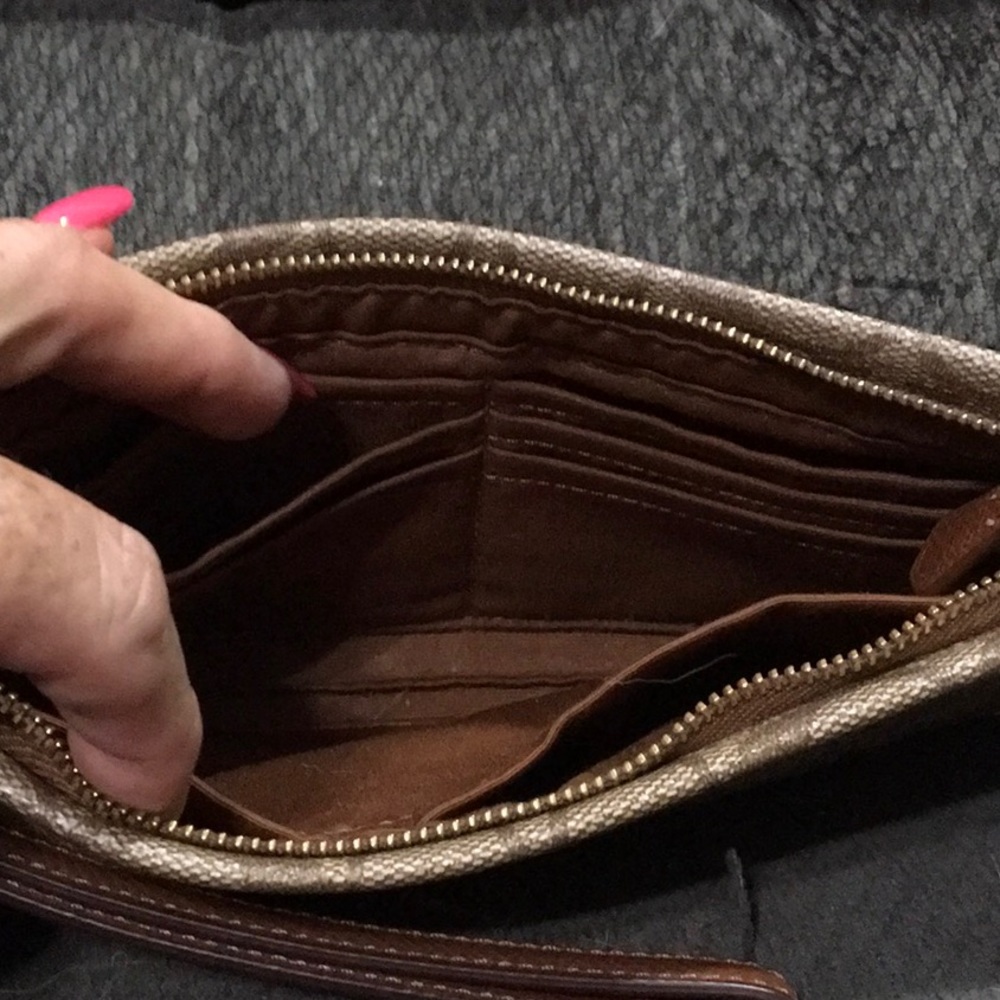 Large coach wallet - Picture 2 of 2